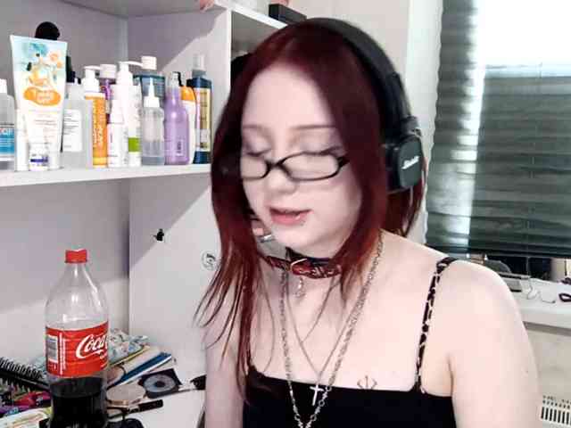 emoemily webcam