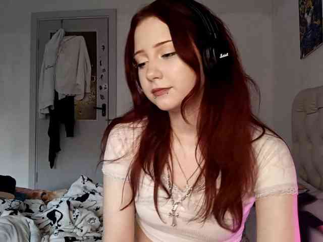 emoemily webcam