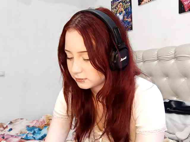 emoemily webcam
