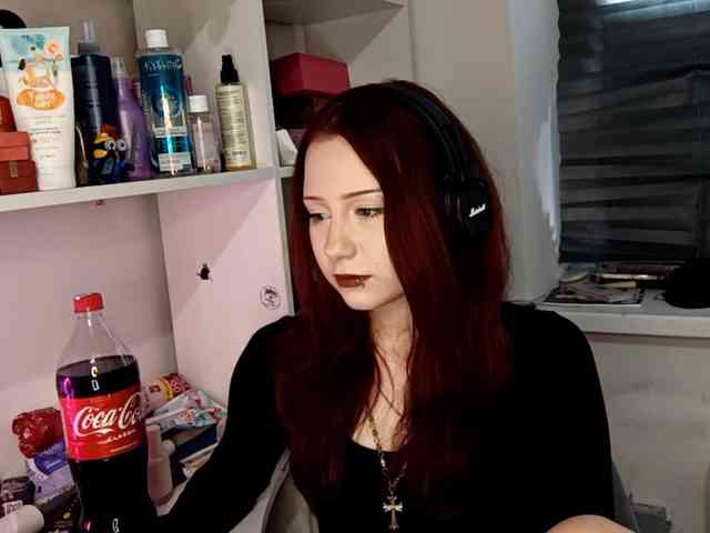 emoemily Sex Cam Show