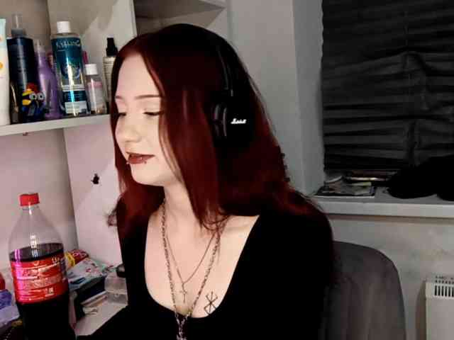 emoemily webcam