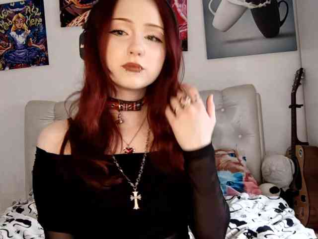 emoemily webcam