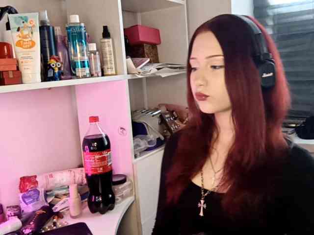 emoemily webcam