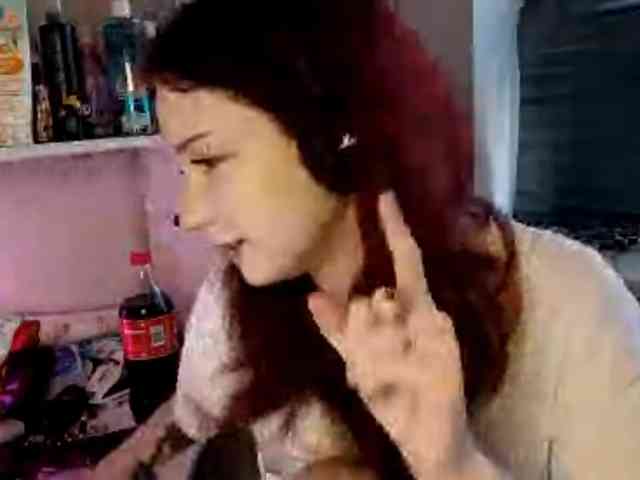 emoemily webcam