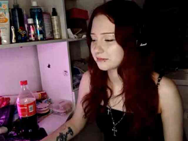 emoemily webcam