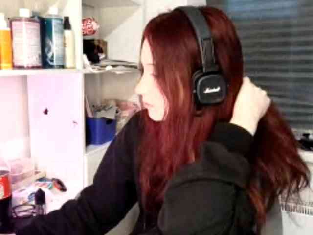 emoemily webcam