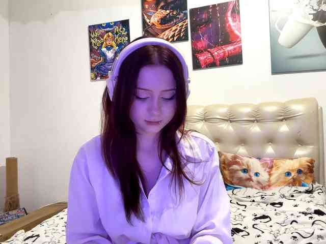 emoemily webcam