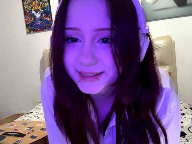 emoemily webcam