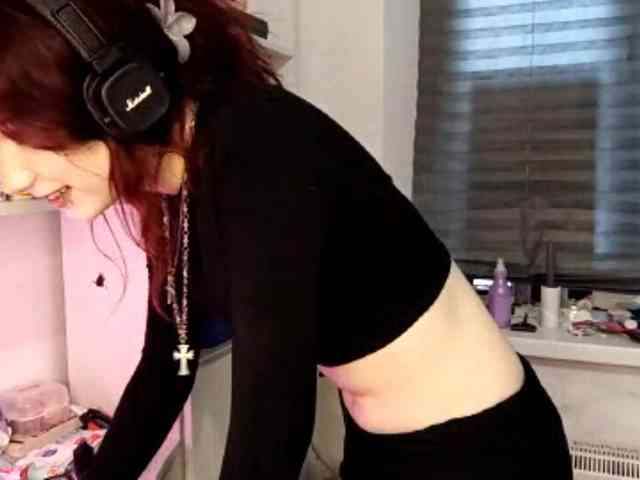 emoemily webcam
