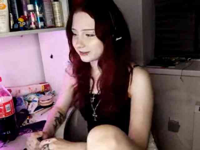 Model: emoemily