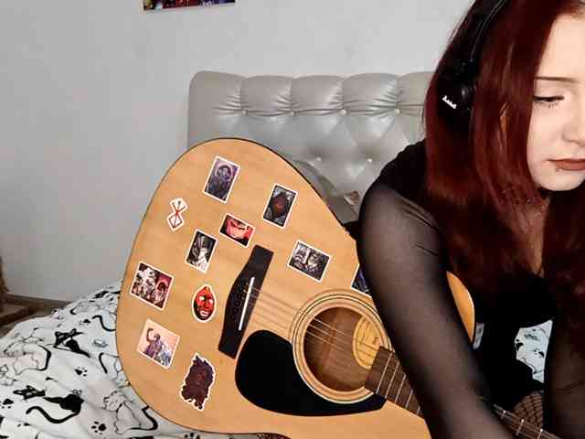 emoemily webcam