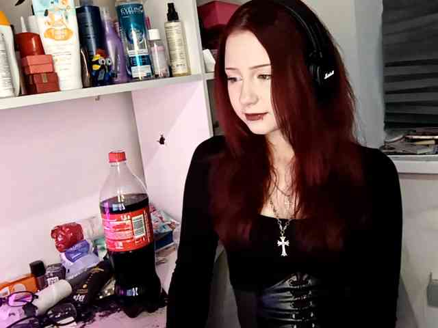 emoemily webcam