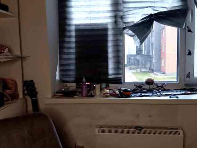 emoemily webcam