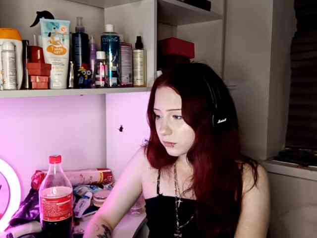 emoemily Sex Cam Show