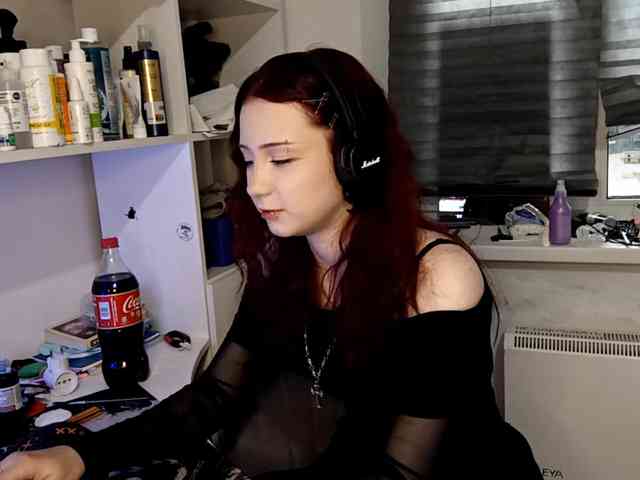 emoemily webcam