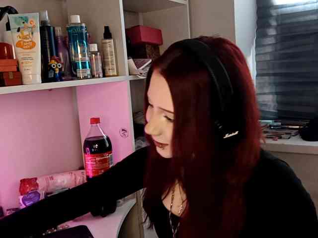 emoemily webcam
