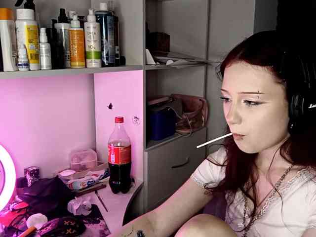 emoemily webcam