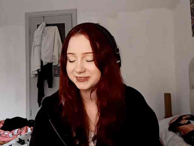 emoemily webcam