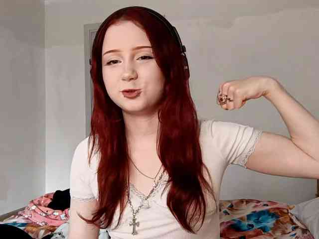 emoemily webcam