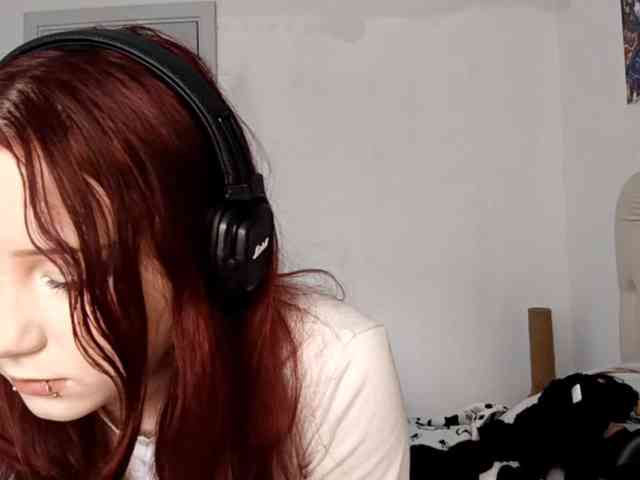emoemily webcam