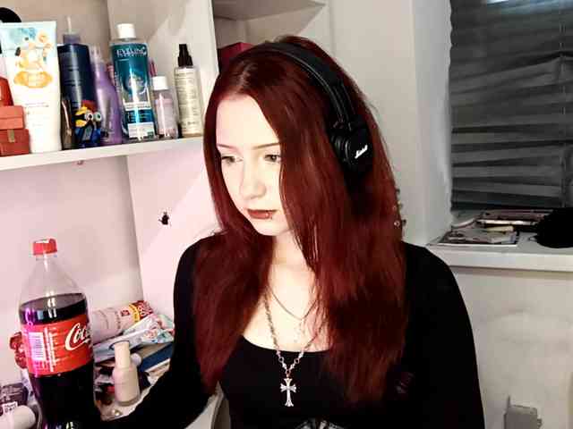 emoemily Sex Cam Show