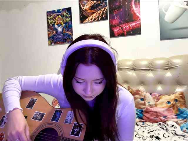 emoemily webcam