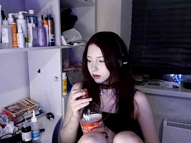 emoemily webcam