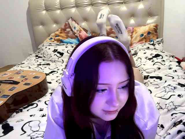 emoemily webcam