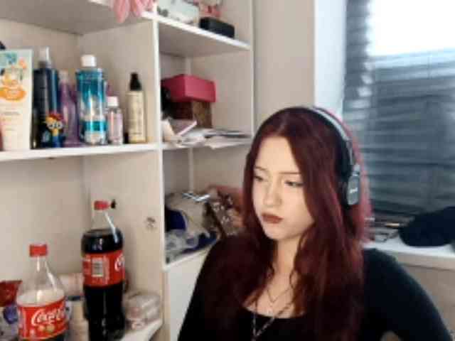 emoemily webcam