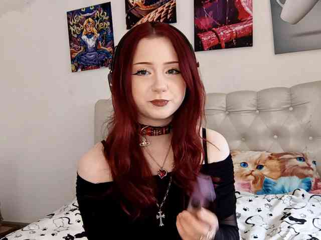 emoemily webcam