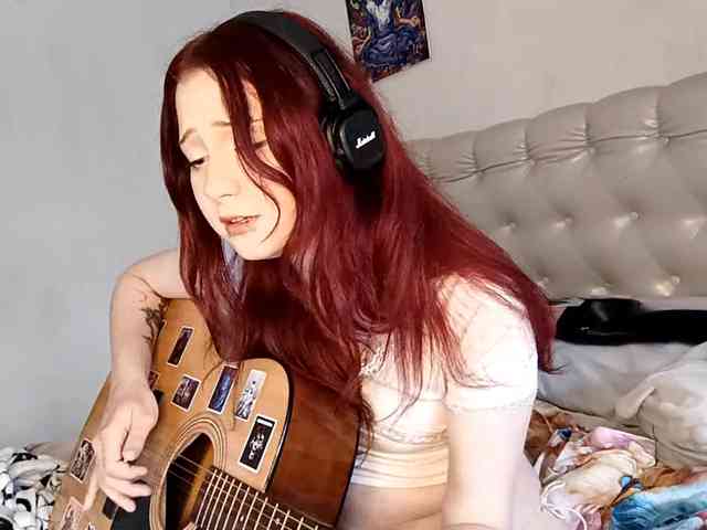emoemily webcam