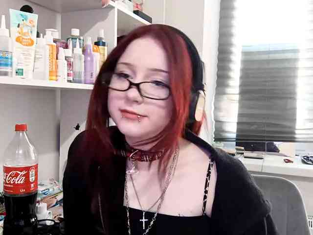 emoemily webcam