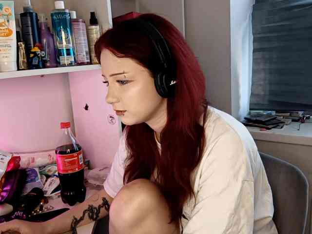 emoemily webcam