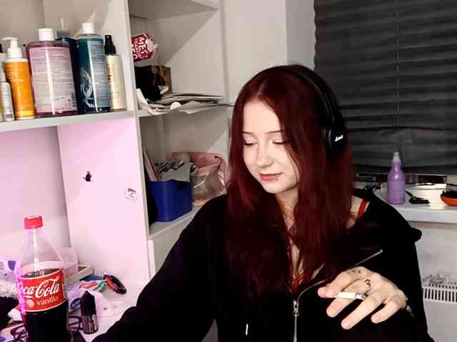 emoemily webcam
