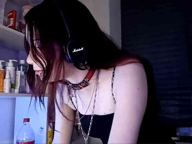 emoemily webcam