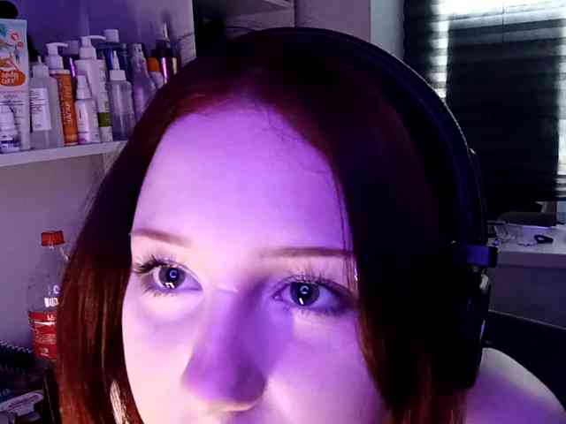 emoemily webcam