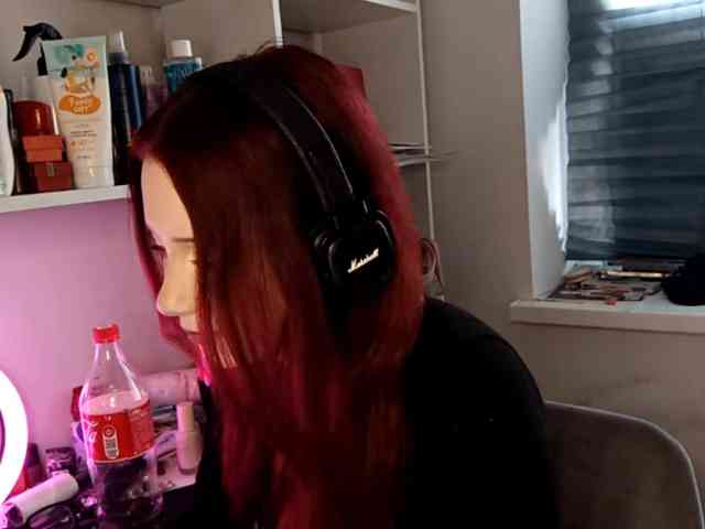 emoemily webcam