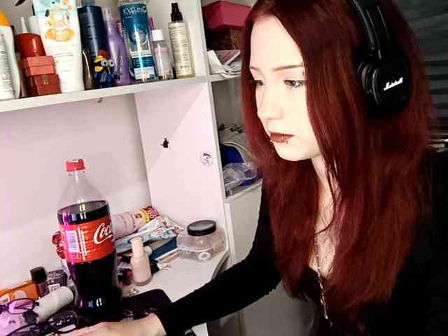 emoemily Sex Cam Show