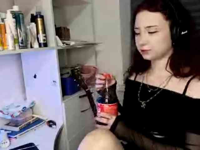 emoemily webcam