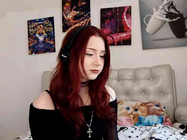 emoemily webcam