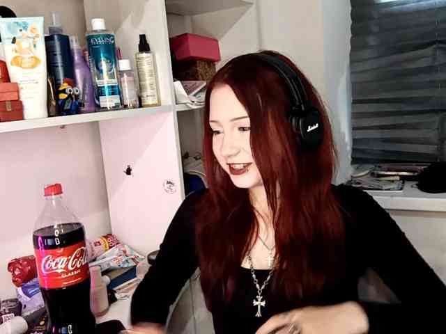 emoemily Sex Cam Show