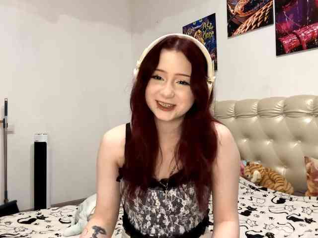 emoemily webcam