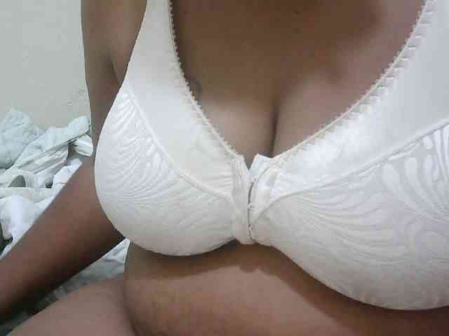 Rue-babe webcam