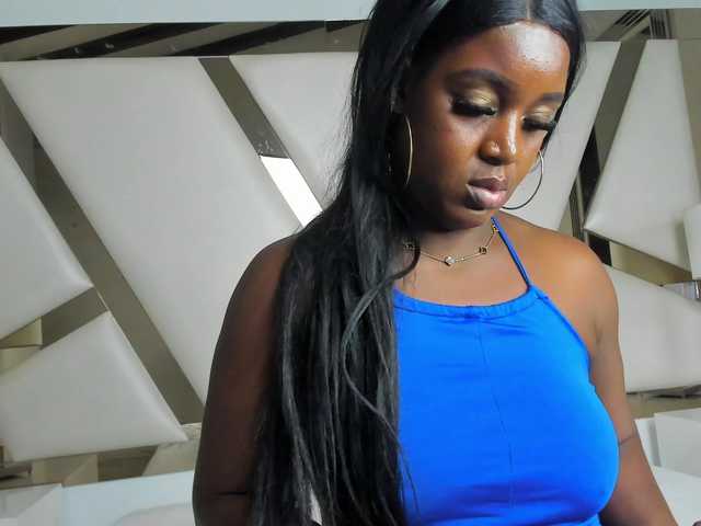 PaulaWeston1 live cam