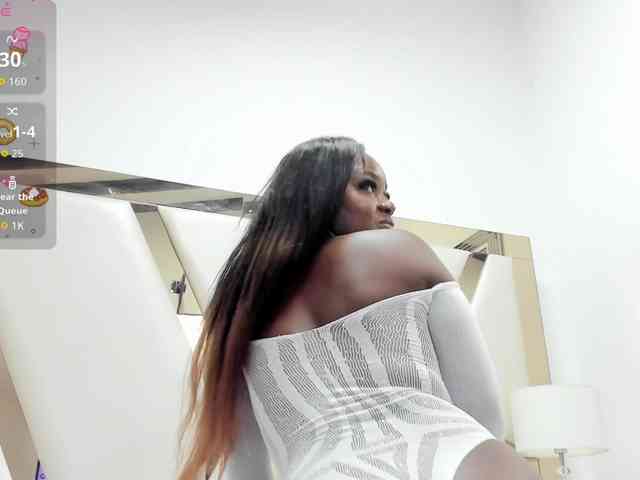 PaulaWeston1