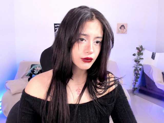 Lizzy-c-e-e live webcam show
