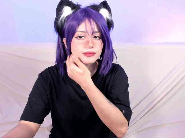 Lizzy-c-e-e webcam