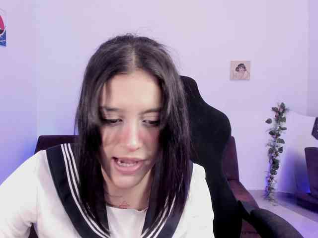 Lizzy-c-e-e Live Webcam on BongaCams