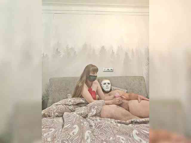 Famylibot Sex Cam Show