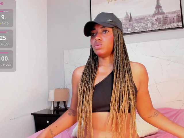 SANAIAHOT live cam on BongaCams